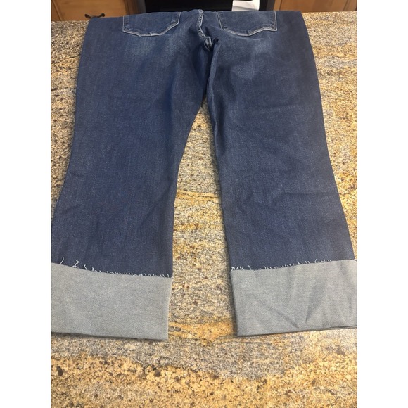 NWT Lovervet Plus Size 20W Tummy Control Mid Rise Cuffed Straight Leg Jeans - Picture 9 of 9